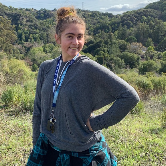 Meet your Posher, Emma - Picture 1 of 1